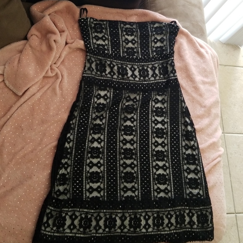 White house black market cocktail dress